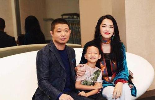 姚晨跟老公,幸福满满！