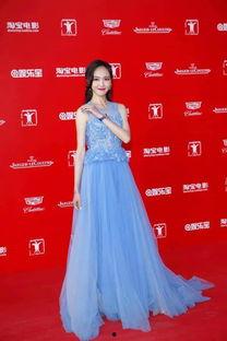 能借礼服的明星,揭秘借礼服的明星风采